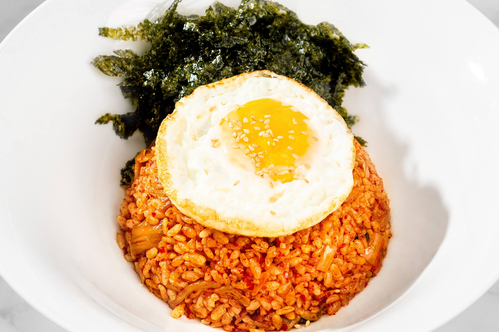 How To Make Kimchi Fried Rice (Kimchi Bokkeumbap)