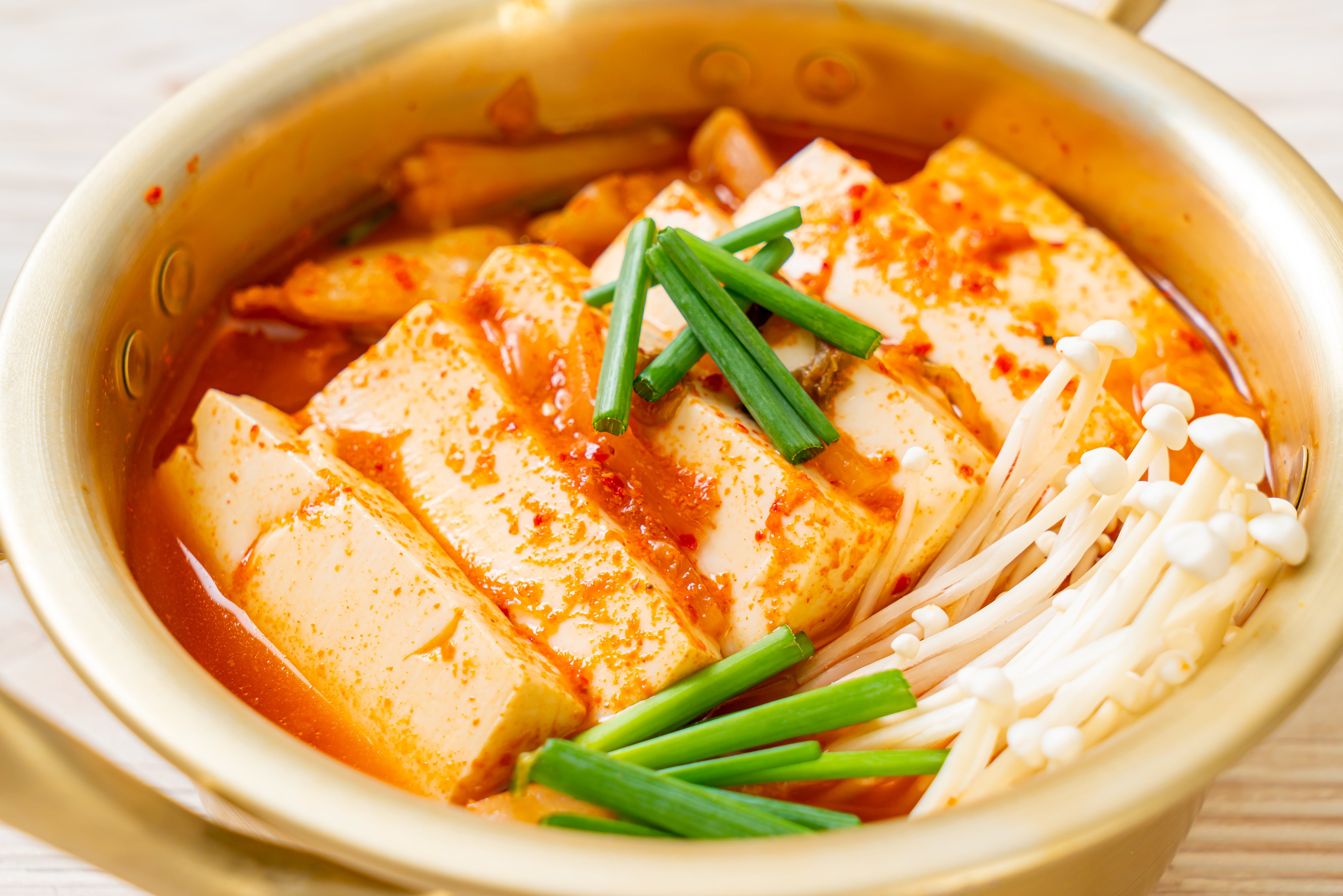 How to make Kimchi Stew (Kimchi Jjigae)