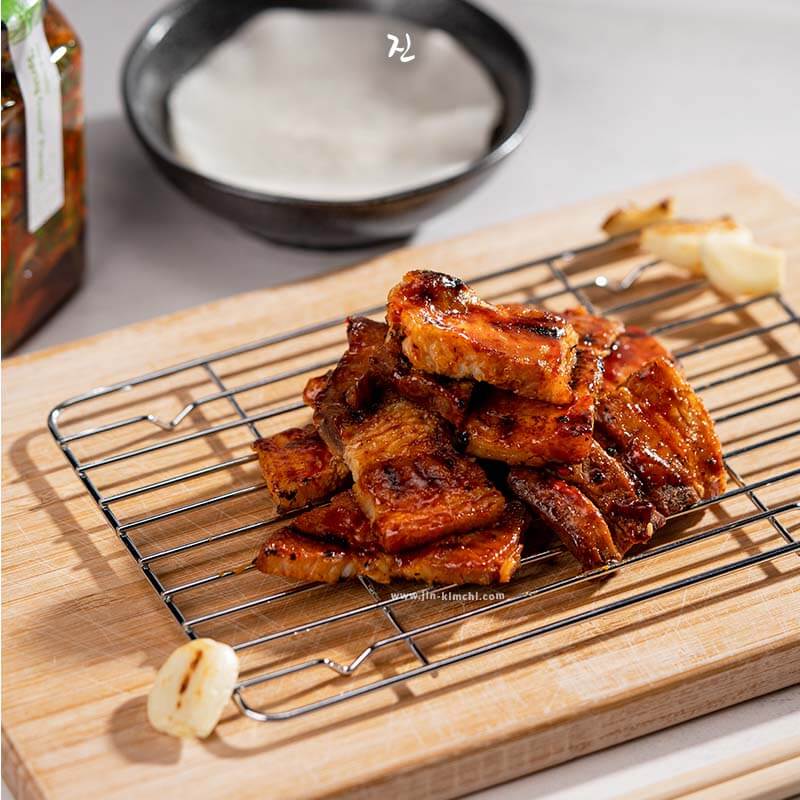 JIN Gochujang Marinated | Skin-Off | 1cm Pork Belly 삼겹살 - 200g